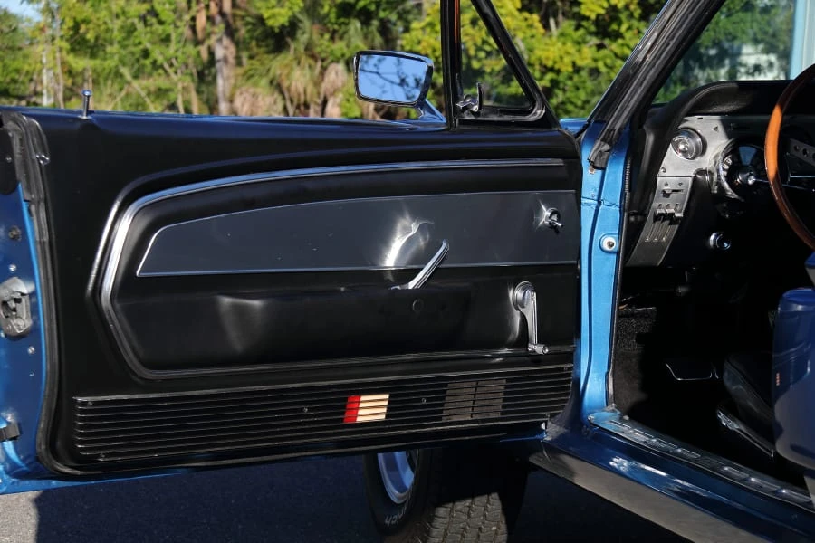 1967 Shelby GT500 - Image 27 of 31