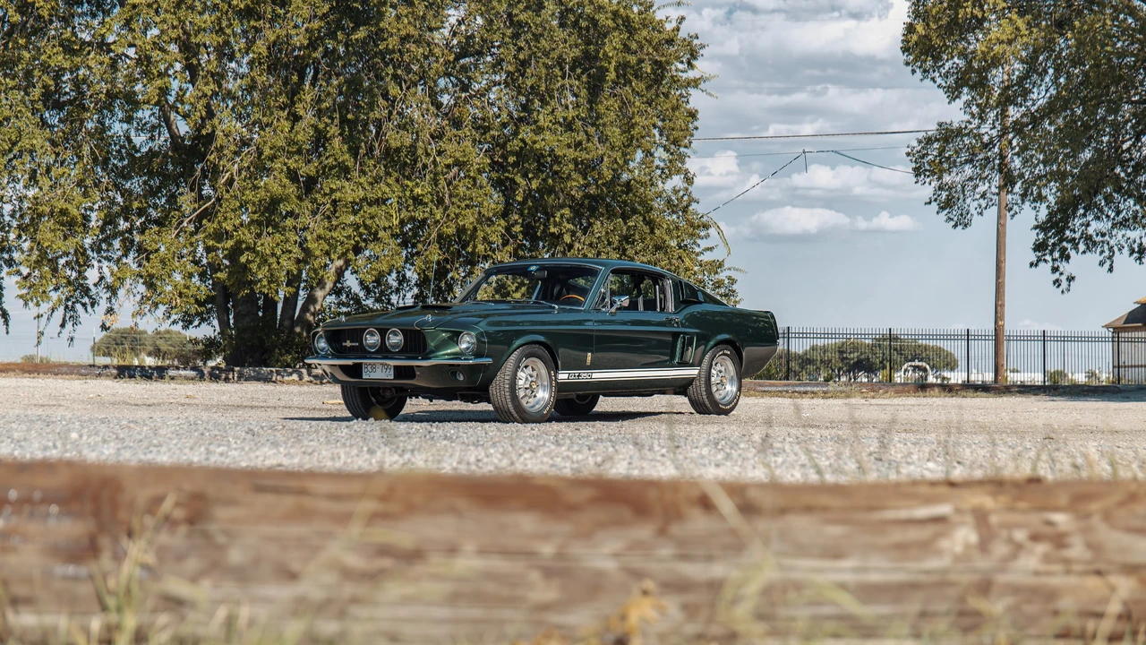 1967 Shelby GT350 - Image 27 of 31
