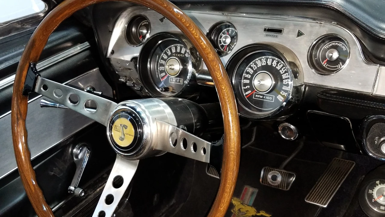 1967 Shelby GT350 - Image 29 of 31