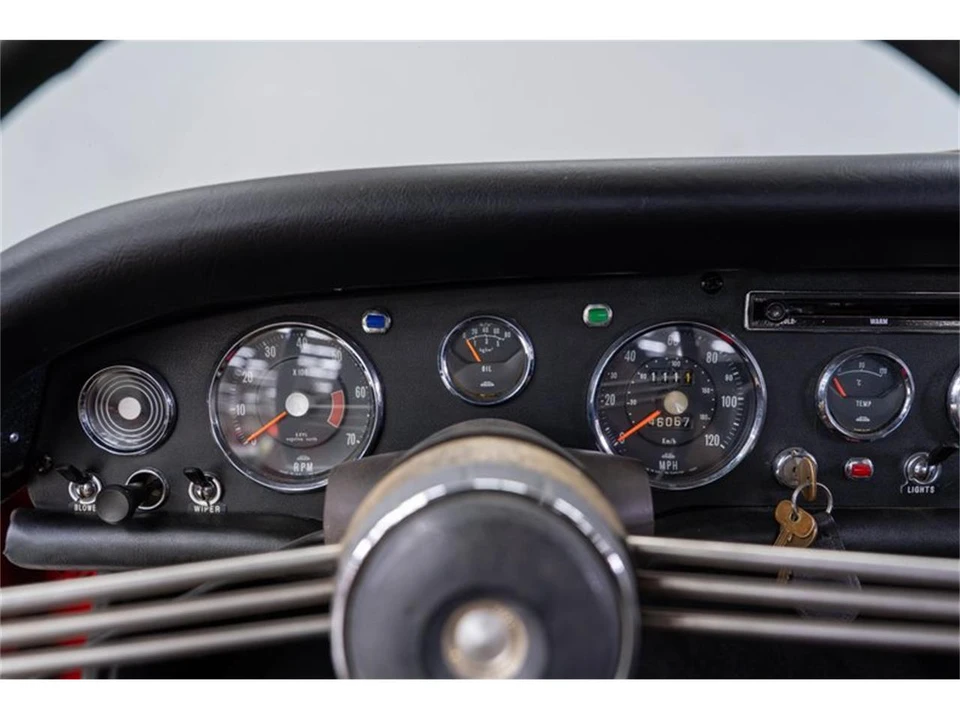 1967 Sunbeam Alpine Series V - Image 14 of 31