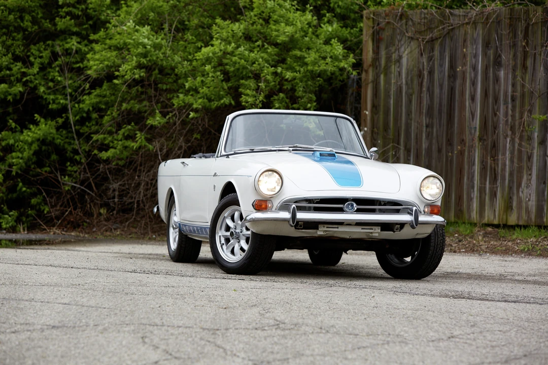 1967 Sunbeam Alpine Series V - Image 2 of 31