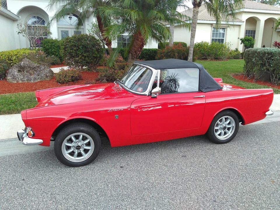 1967 Sunbeam Alpine Series V - Image 10 of 31