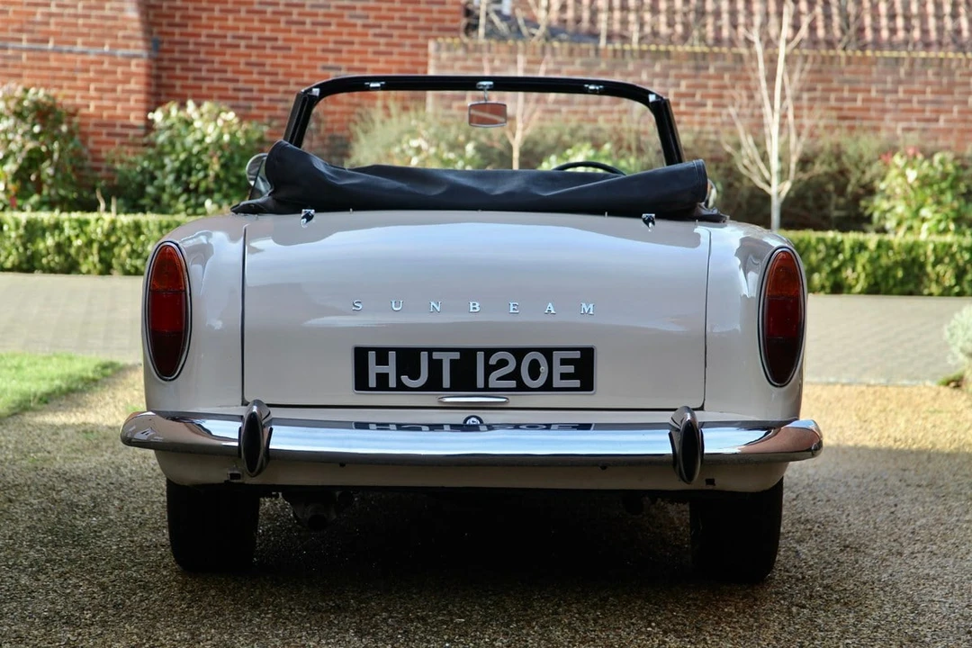 1967 Sunbeam Alpine Series V - Image 14 of 30