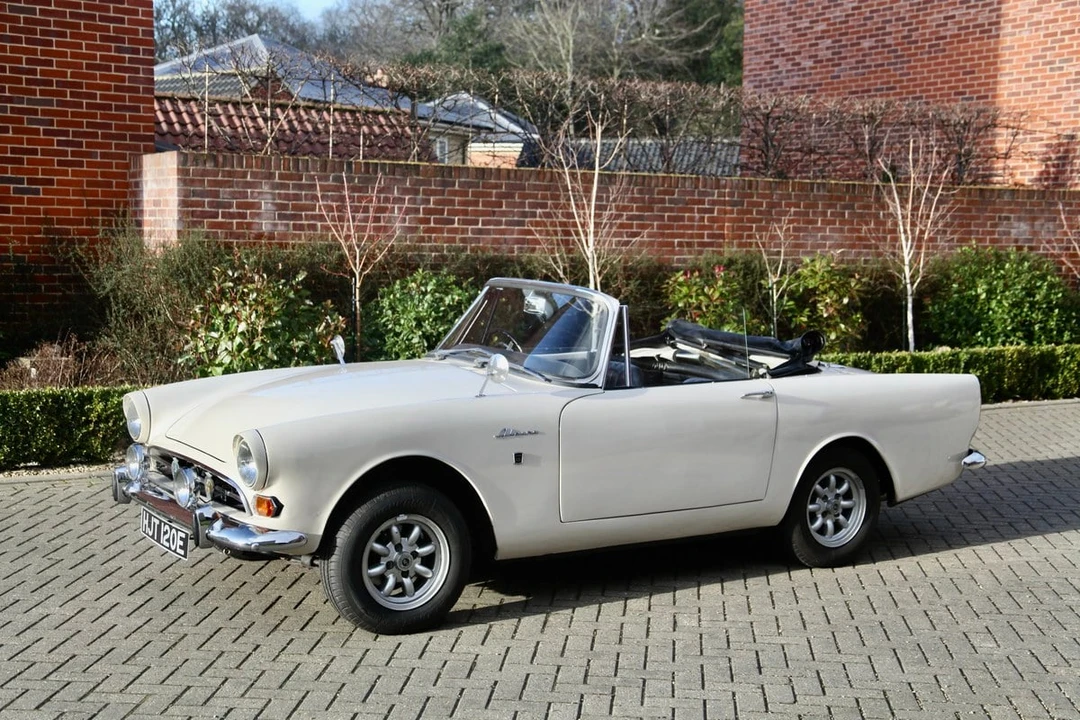 1967 Sunbeam Alpine Series V - Image 5 of 30