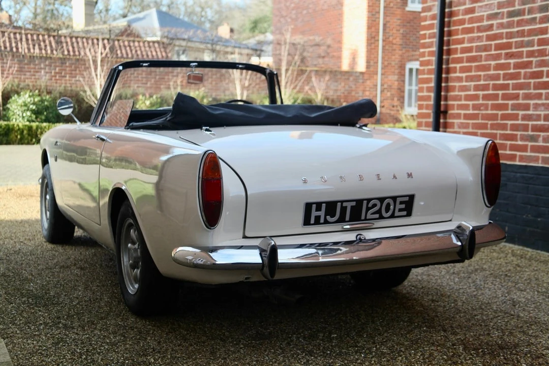 1967 Sunbeam Alpine Series V - Image 11 of 30