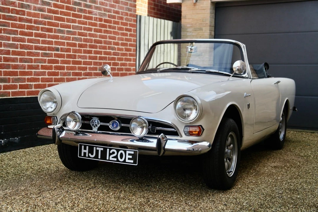 1967 Sunbeam Alpine Series V - Image 13 of 30