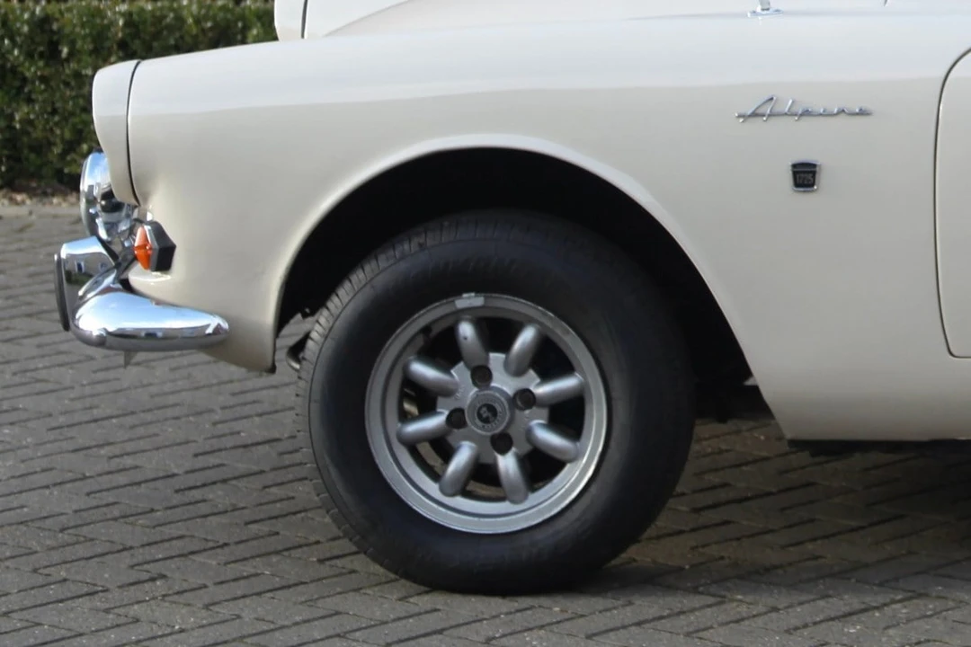 1967 Sunbeam Alpine Series V - Image 25 of 30
