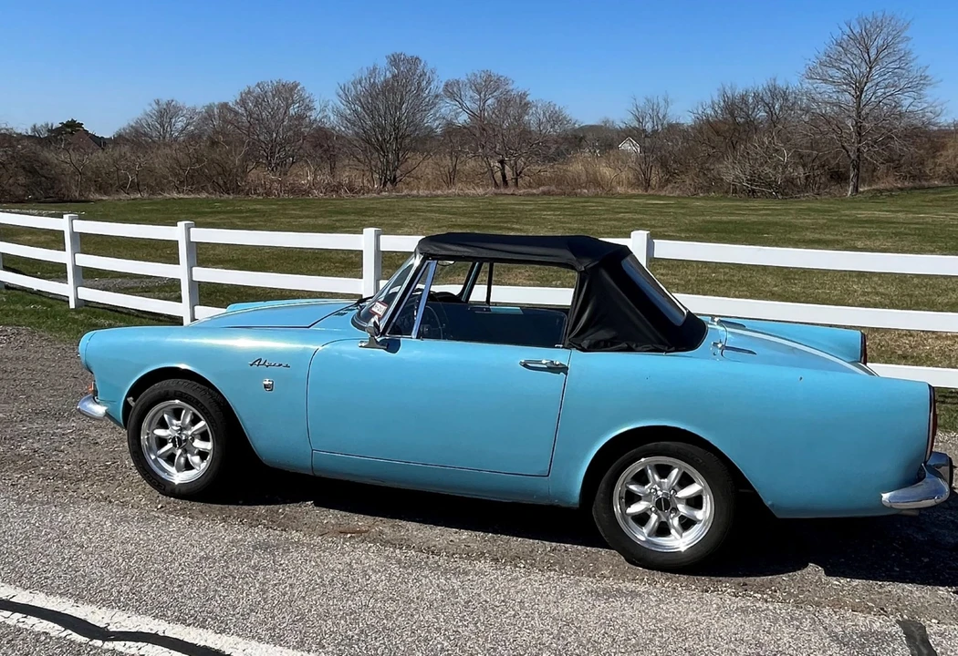 1967 Sunbeam Alpine Series V - Image 23 of 31