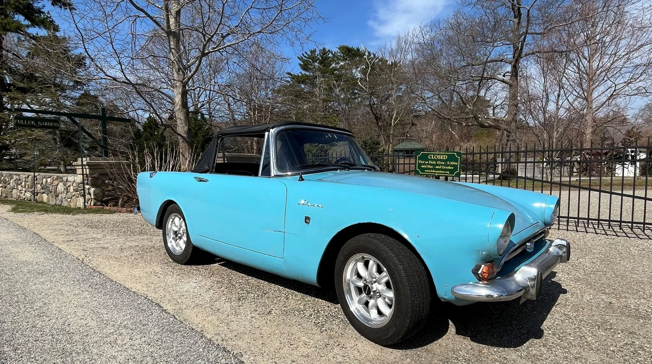1967 Sunbeam Alpine Series V - Image 14 of 31