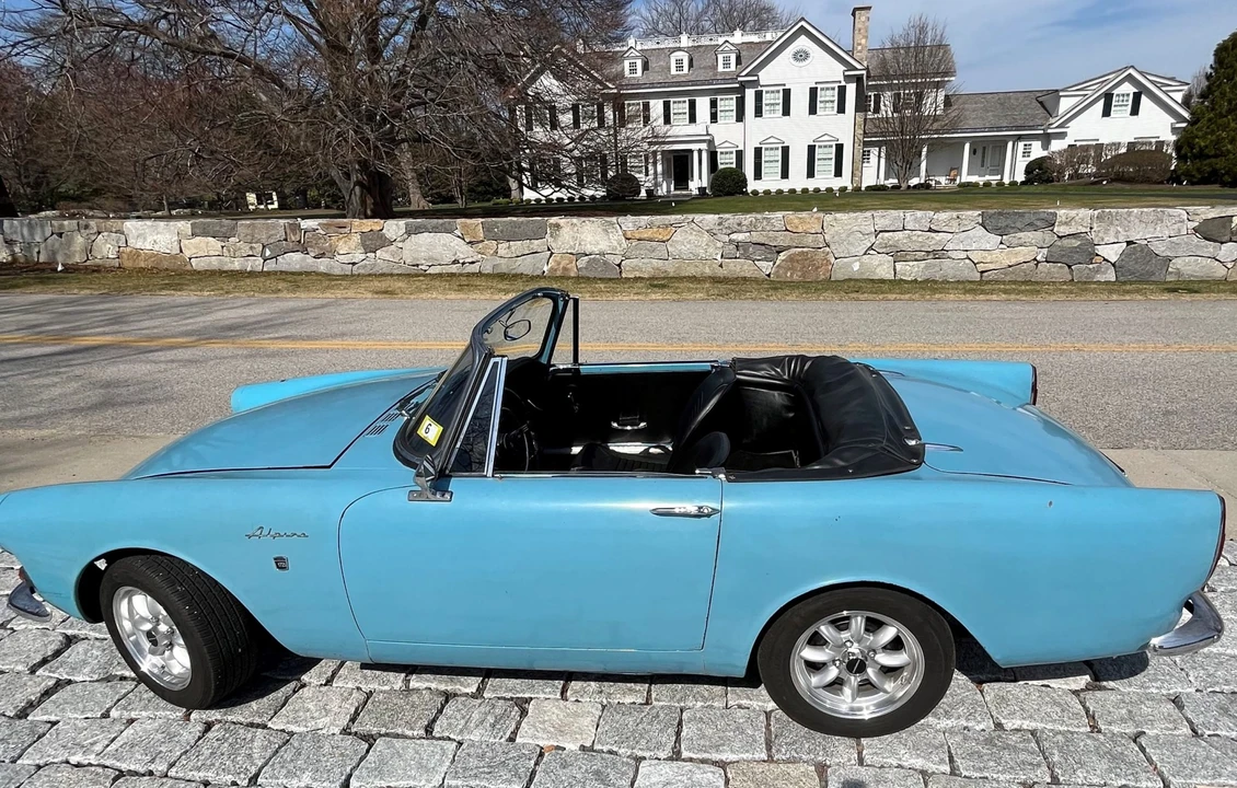 1967 Sunbeam Alpine Series V - Image 4 of 31