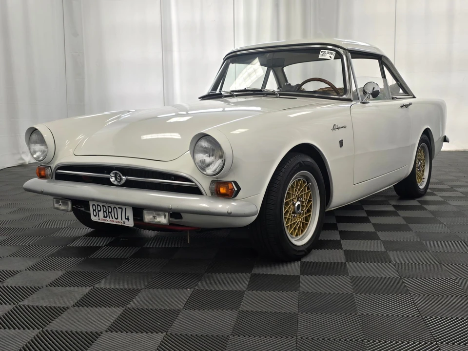 1967 Sunbeam Alpine Series V - Image 3 of 31