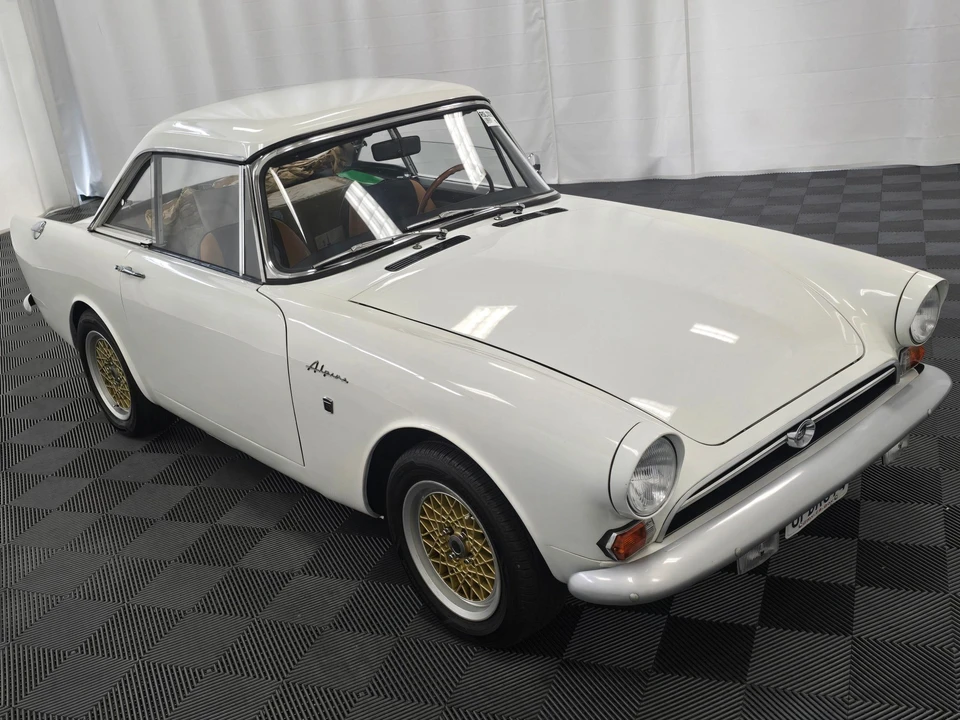 1967 Sunbeam Alpine Series V - Image 7 of 31