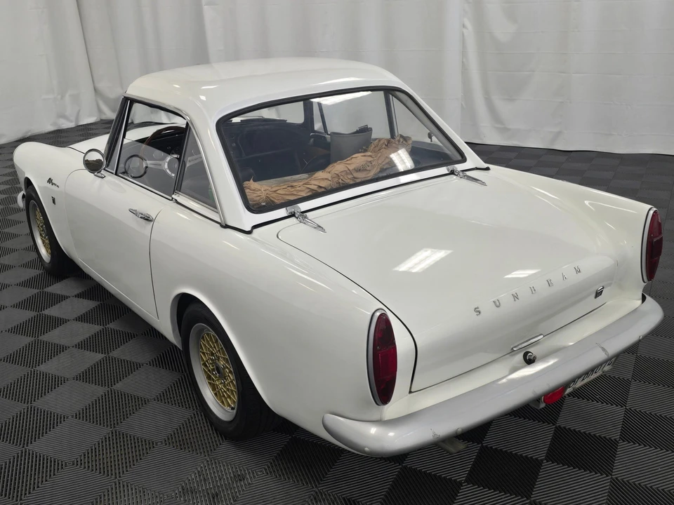 1967 Sunbeam Alpine Series V - Image 13 of 31