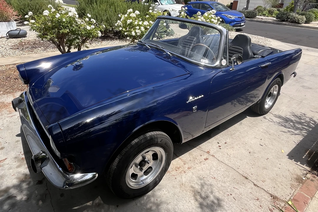 1967 Sunbeam Alpine Series V - Image 2 of 31