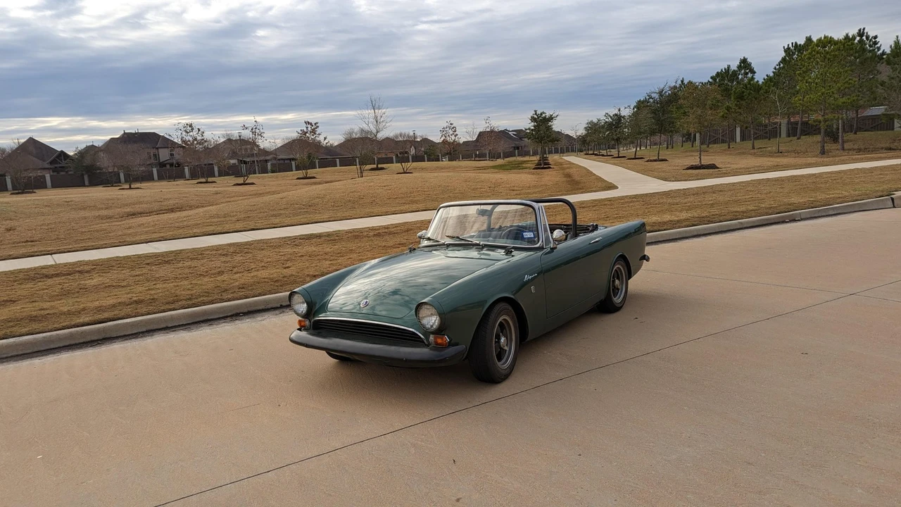 1967 Sunbeam Alpine Series V - Image 5 of 31