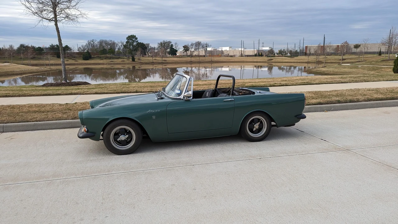 1967 Sunbeam Alpine Series V - Image 18 of 31