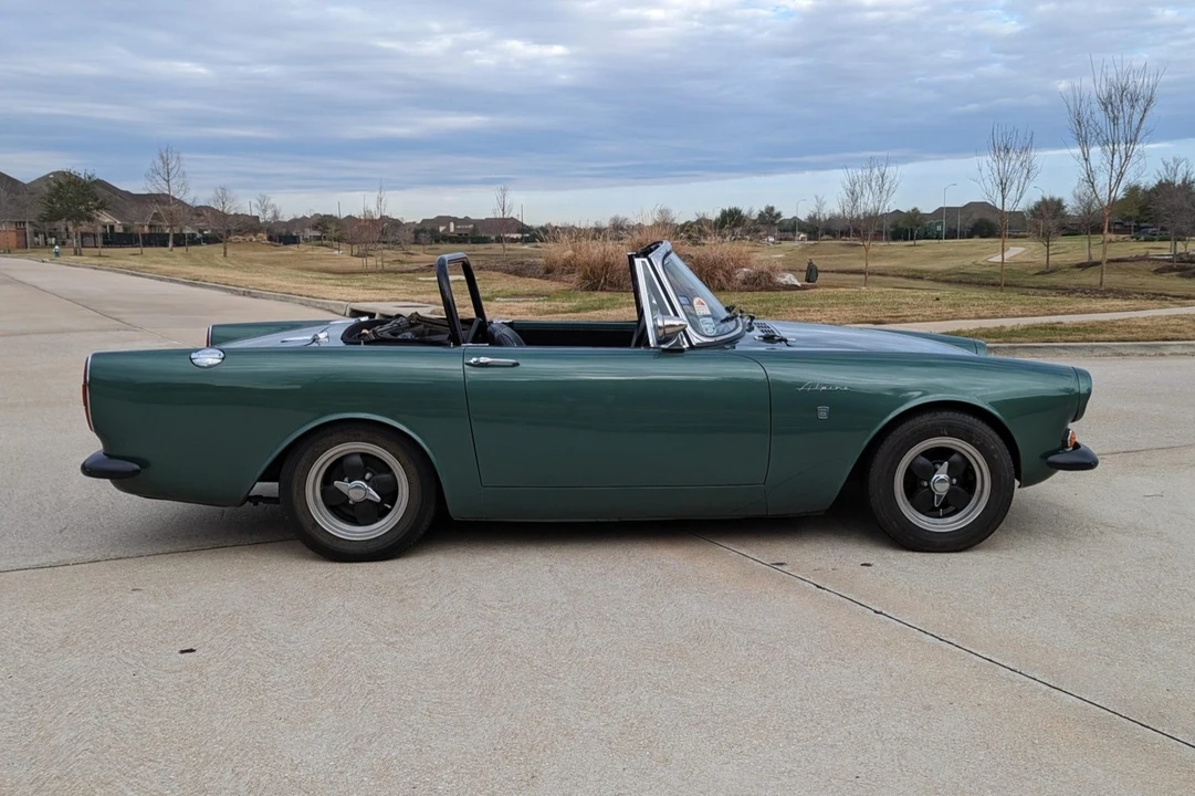 1967 Sunbeam Alpine Series V - Image 10 of 31