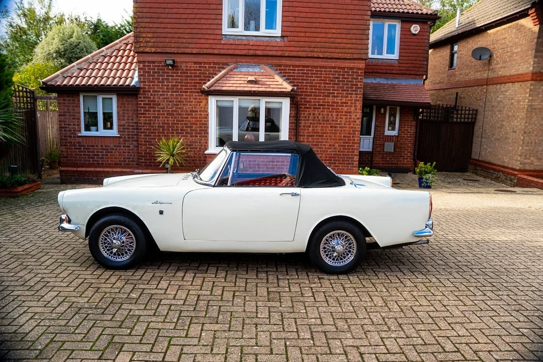 1967 Sunbeam Alpine Series V - Image 21 of 30