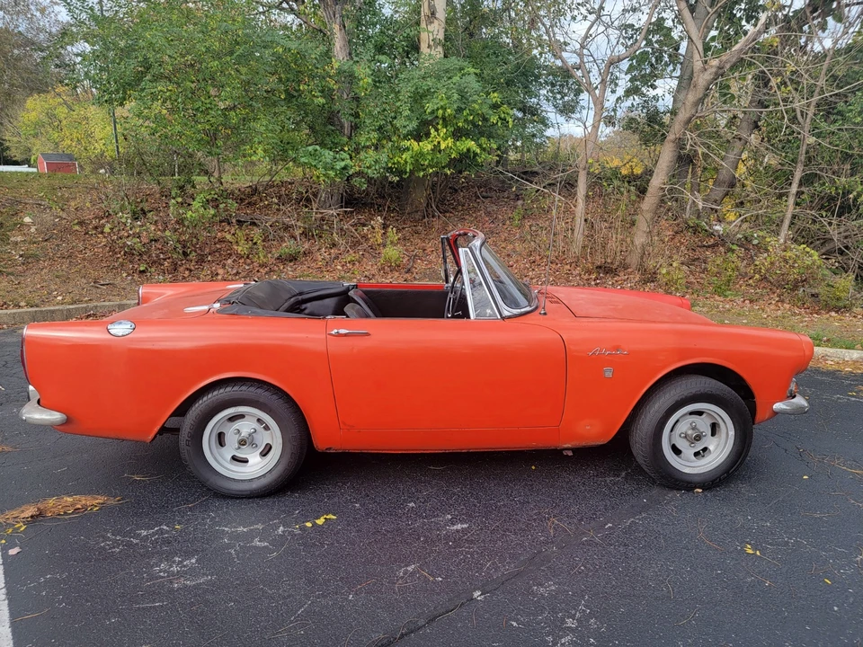 1967 Sunbeam Alpine Series V - Image 2 of 21