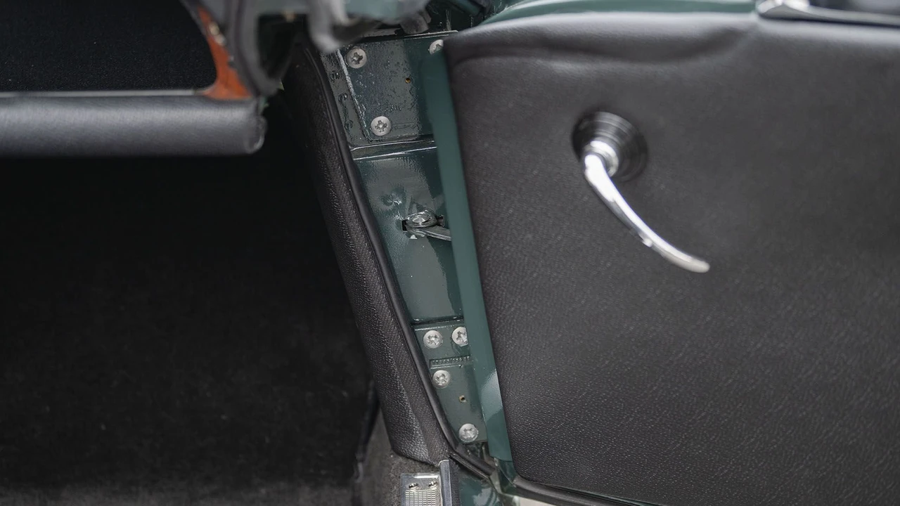1967 Sunbeam Tiger Mark II - Image 30 of 31