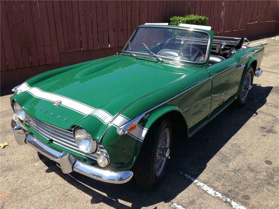 1967 Triumph TR4A - Image 2 of 4