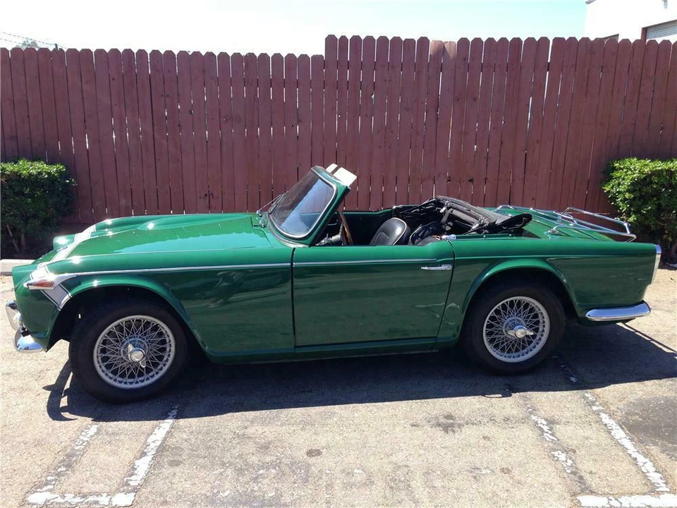 1967 Triumph TR4A - Image 4 of 4
