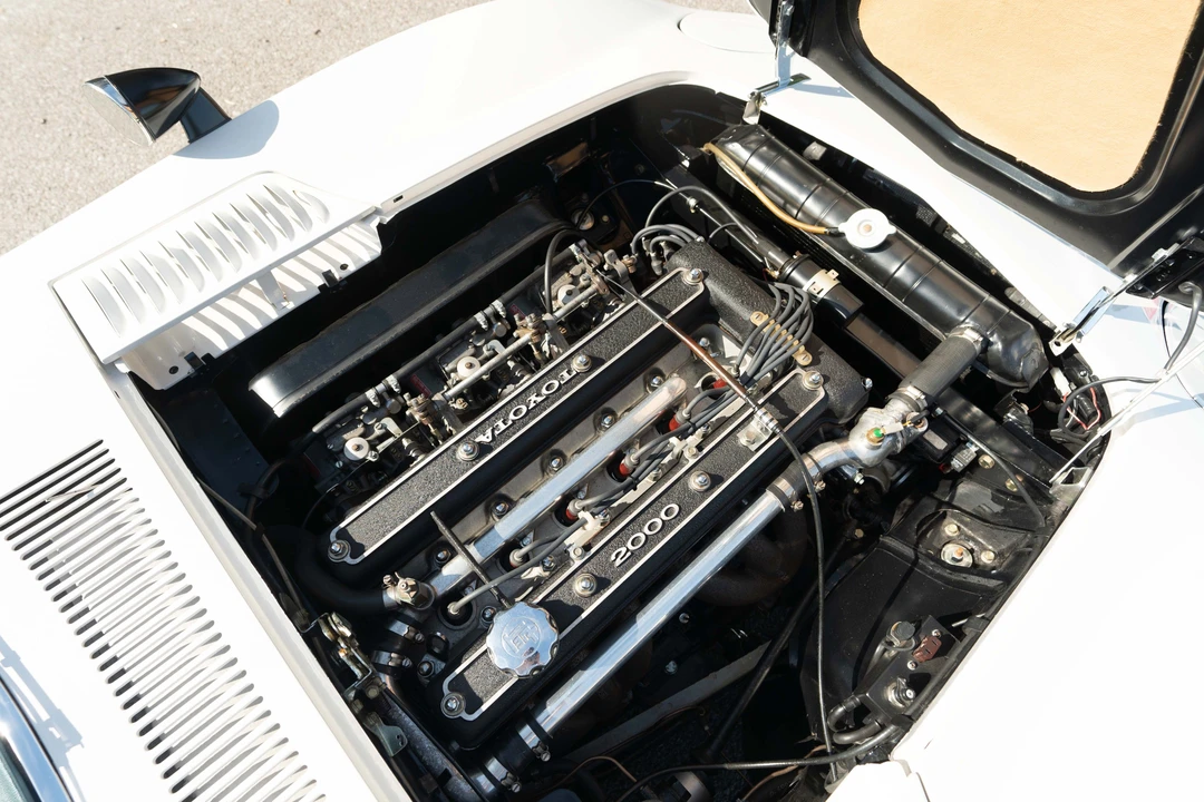 1967 Toyota 2000GT - Image 25 of 31