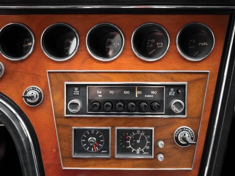 1967 Toyota 2000GT - Image 18 of 27