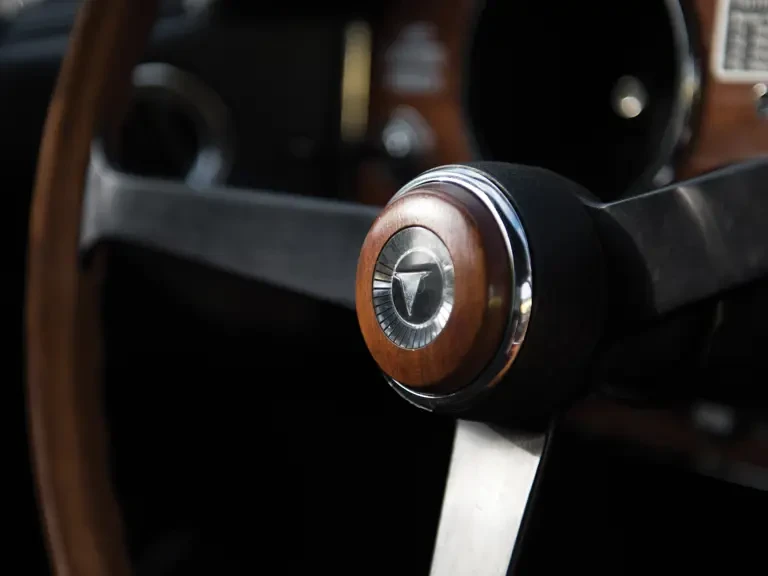 1967 Toyota 2000GT - Image 24 of 31