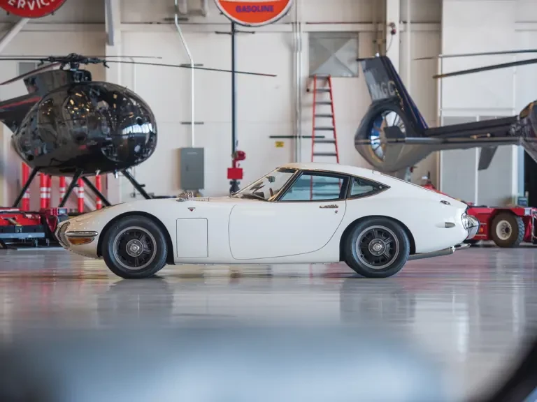 1967 Toyota 2000GT - Image 6 of 31