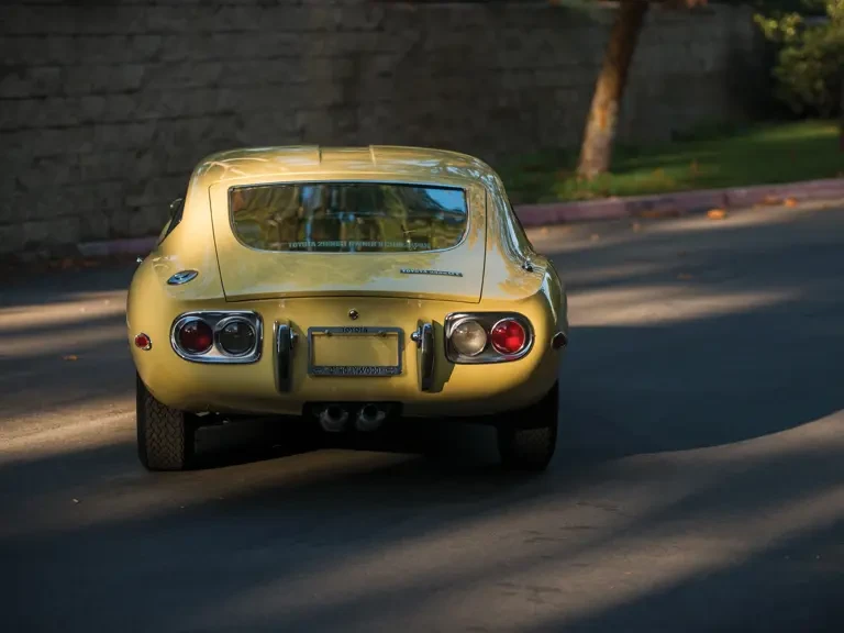 1967 Toyota 2000GT - Image 8 of 30