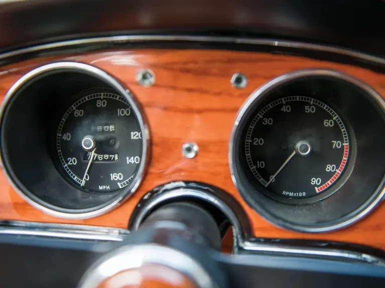 1967 Toyota 2000GT - Image 24 of 30