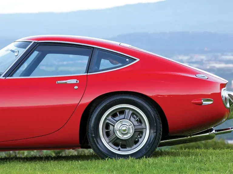 1967 Toyota 2000GT - Image 9 of 25