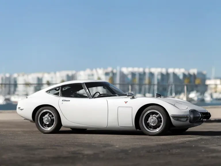 1967 Toyota 2000GT - Image 2 of 30