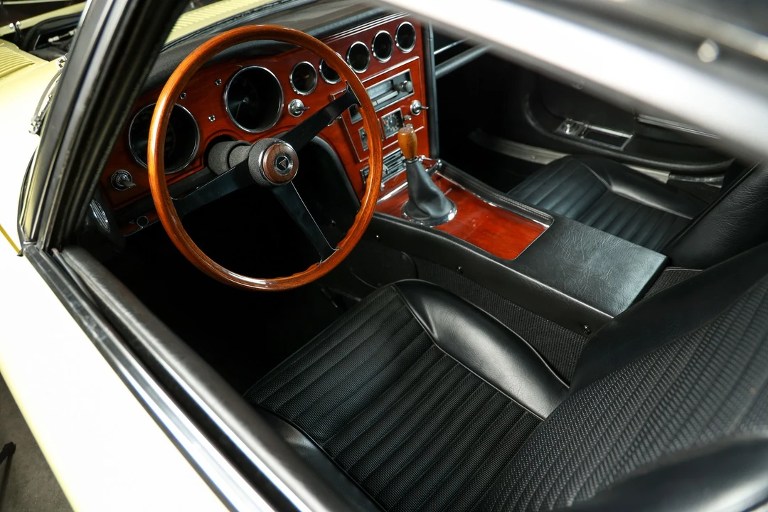 1967 Toyota 2000GT - Image 10 of 31