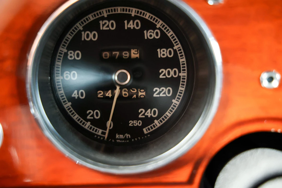 1967 Toyota 2000GT - Image 11 of 31