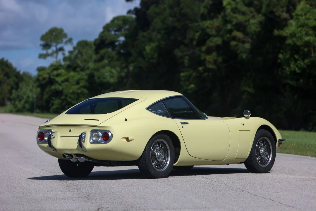 1967 Toyota 2000GT - Image 19 of 31