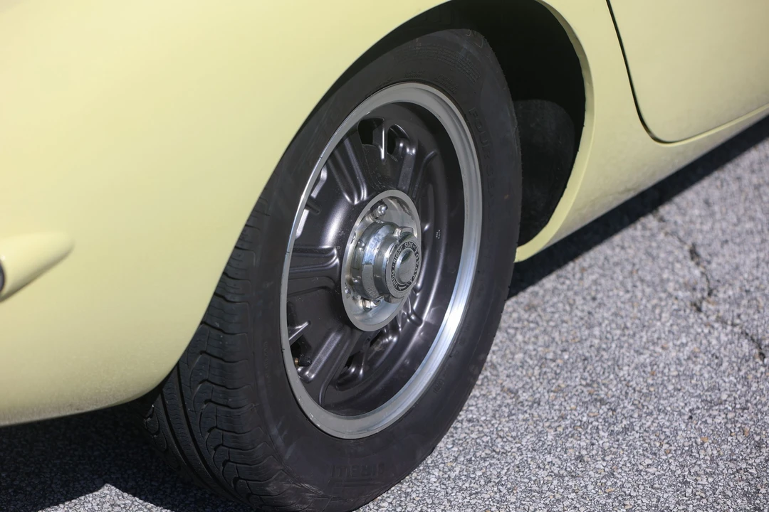1967 Toyota 2000GT - Image 26 of 31