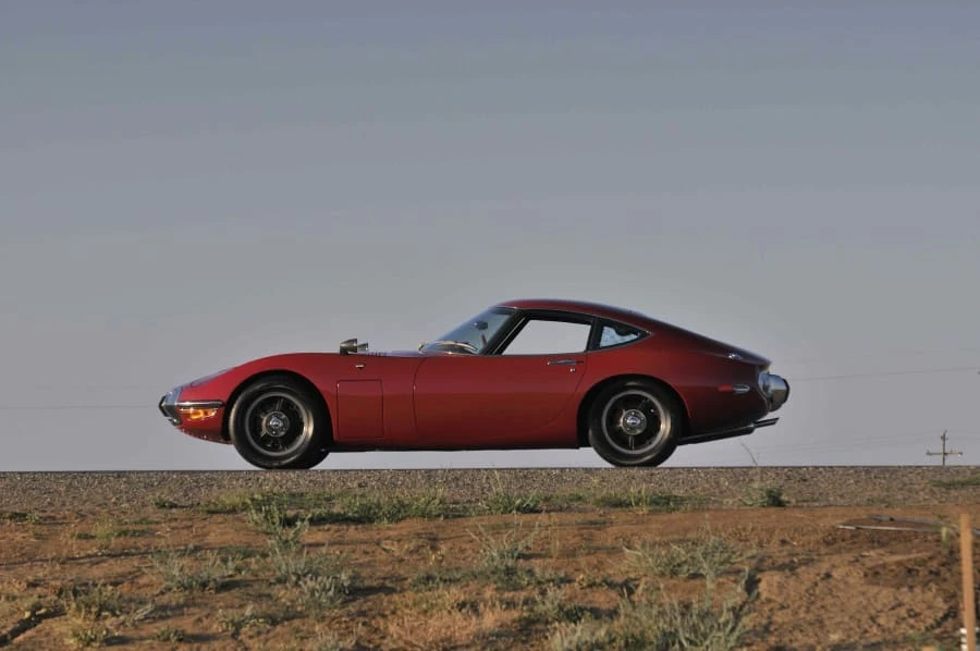 1967 Toyota 2000GT - Image 2 of 12