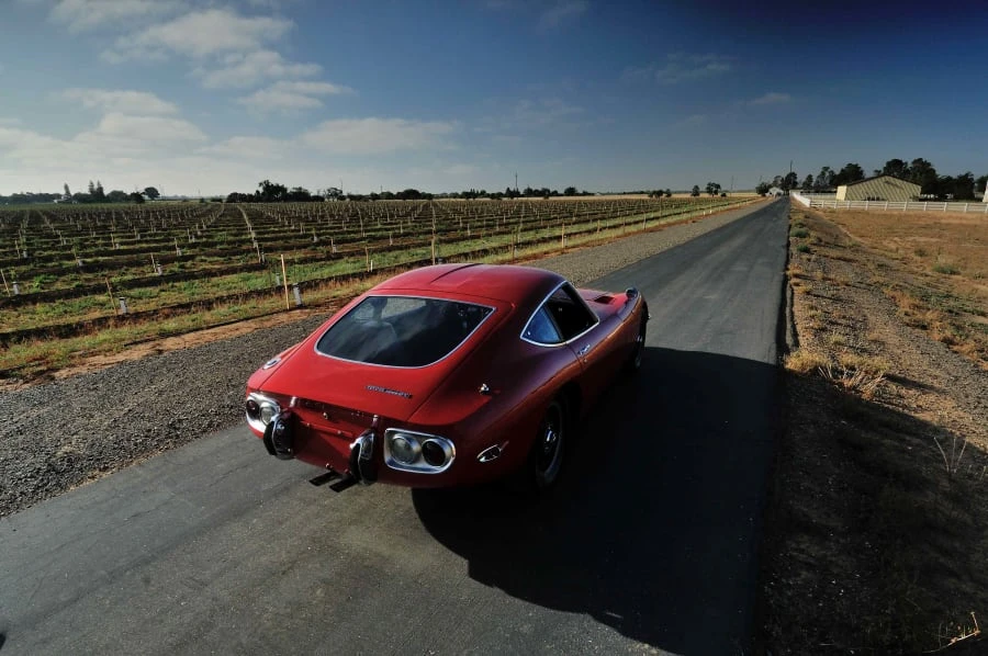 1967 Toyota 2000GT - Image 10 of 12