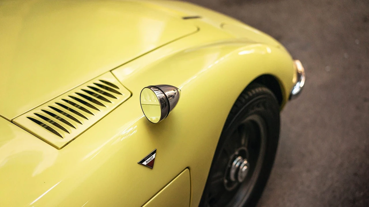 1967 Toyota 2000GT - Image 25 of 31