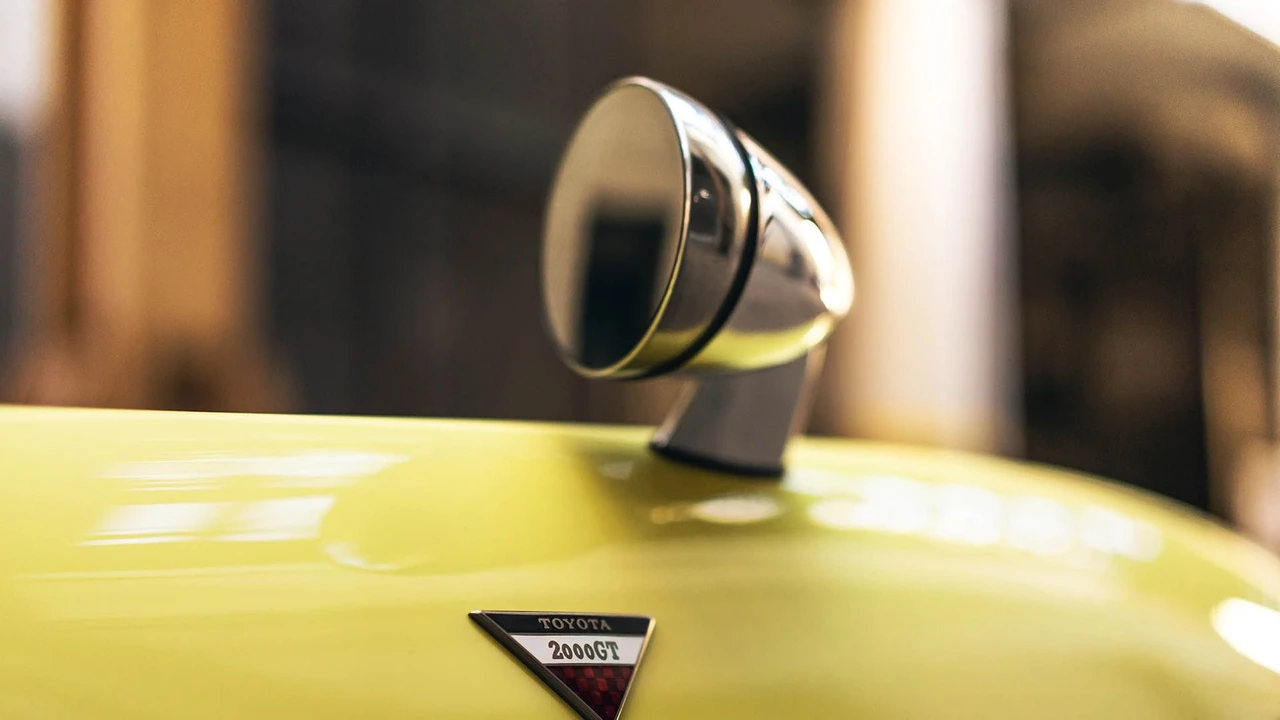 1967 Toyota 2000GT - Image 22 of 31