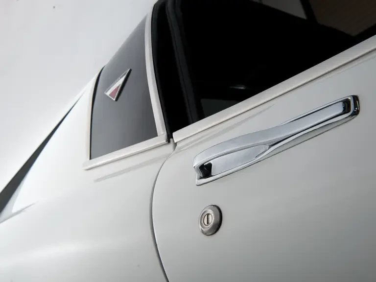 1967 Toyota 2000GT - Image 12 of 29
