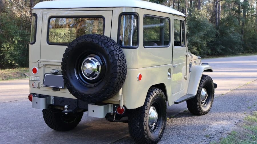 1967 Toyota J40 Land Cruiser - Image 12 of 20