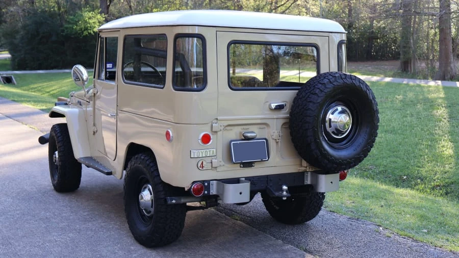 1967 Toyota J40 Land Cruiser - Image 13 of 20