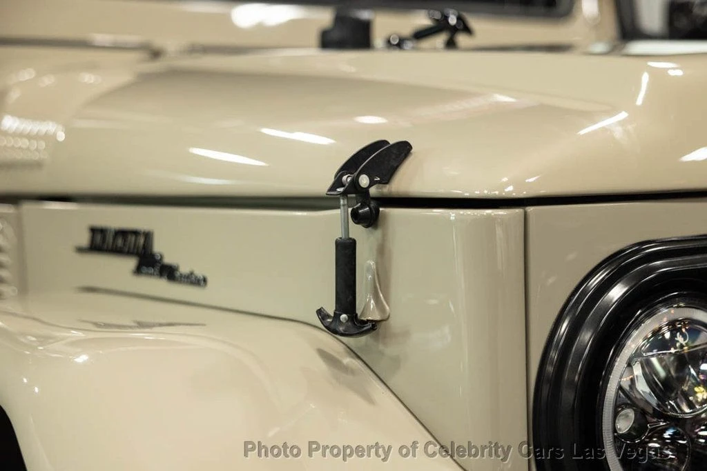 1967 Toyota J40 Land Cruiser - Image 11 of 12