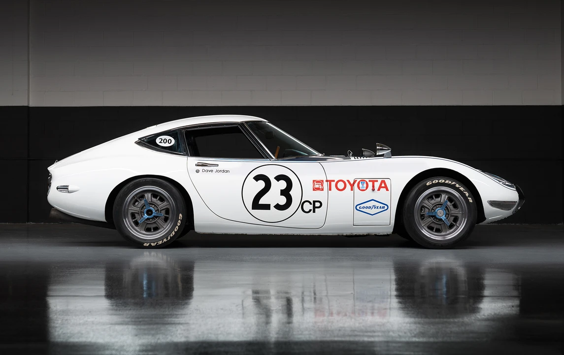 1967 Toyota 2000GT - Image 5 of 24