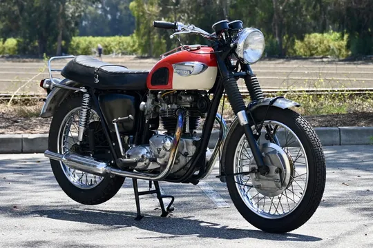 1967 Triumph Bonneville T120R