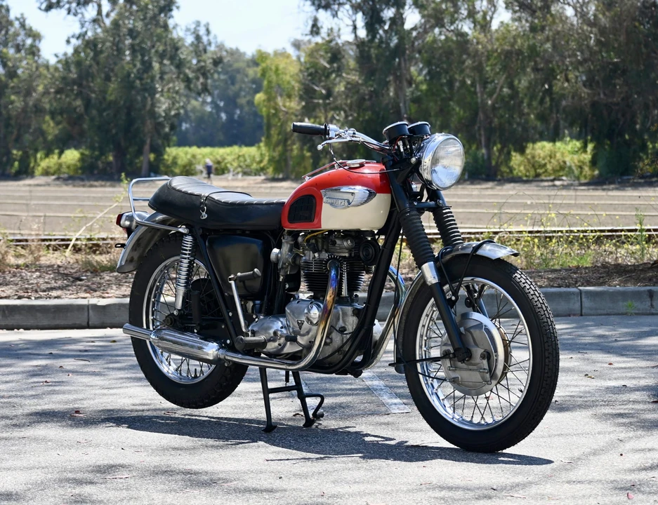 1967 Triumph Bonneville T120 - Image 3 of 31
