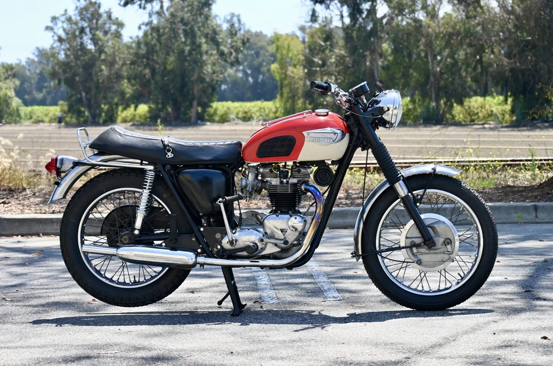 1967 Triumph Bonneville T120 - Image 4 of 31